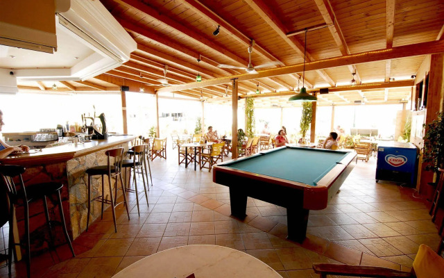 Vanessa Hotel