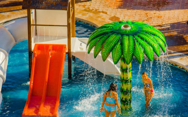 San Carlos Plaza Hotel, Beach & Convention Center