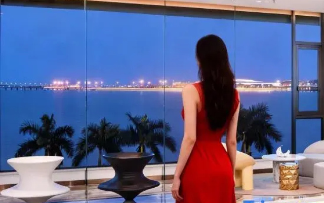 Qingmai S Seaview Hotel, Gongbei Lovers Road, Zhuhai