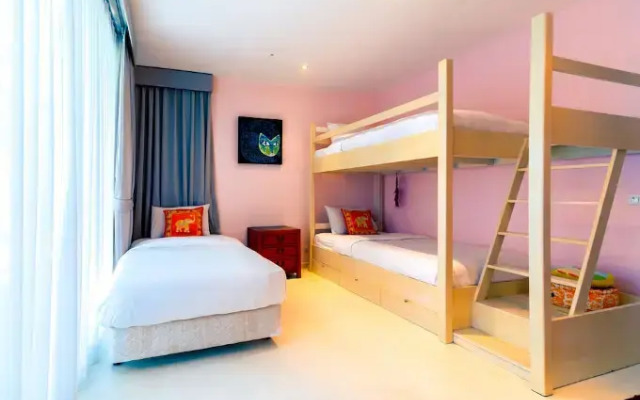 4-BR Seaview Villa at Surin Beach