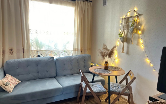 Апартаменты на улице Сурикова 37