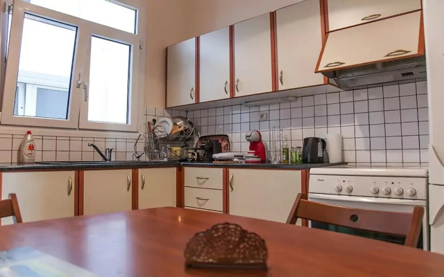 Acropolis detached house