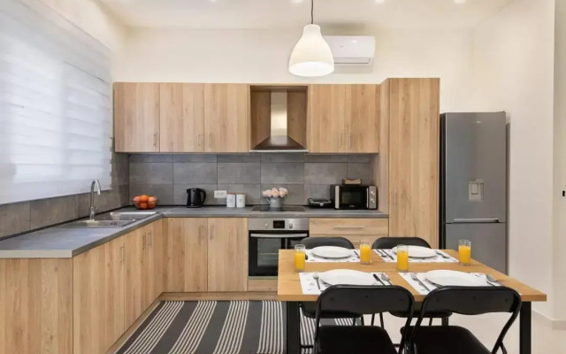 Asterashouse