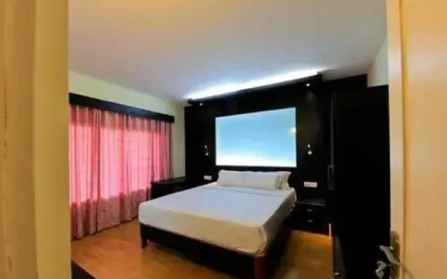 Emarald Hotel