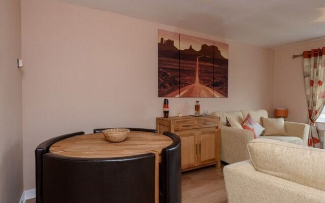 Hillview 5