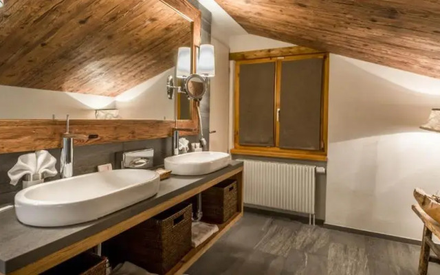 La Val Hotel & Spa