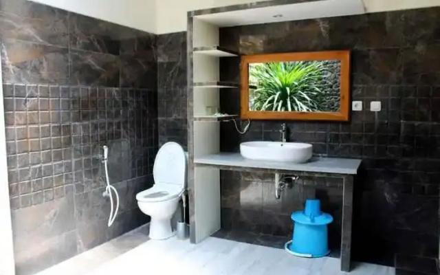 Woody Villa