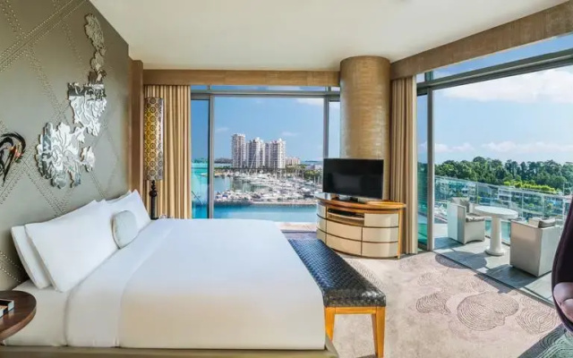 W Singapore - Sentosa Cove (Newly Renovated)