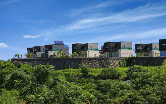 Jeju Castle Blackstone Pension