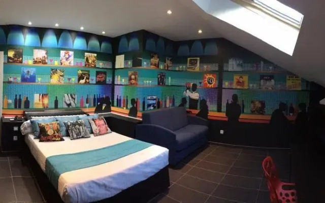 Hotel Indiana