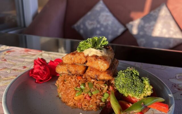 The Hotel Js Souvenir