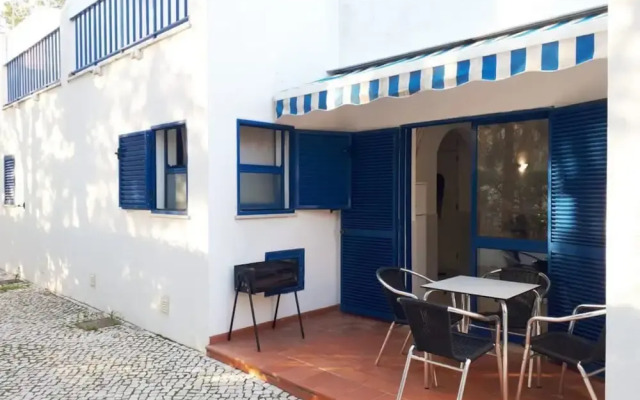 Nice Terrace and Pool Alvor Flat