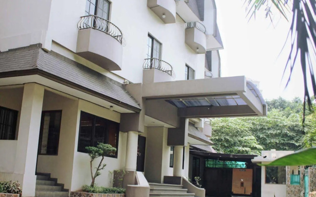 Chandra Residence
