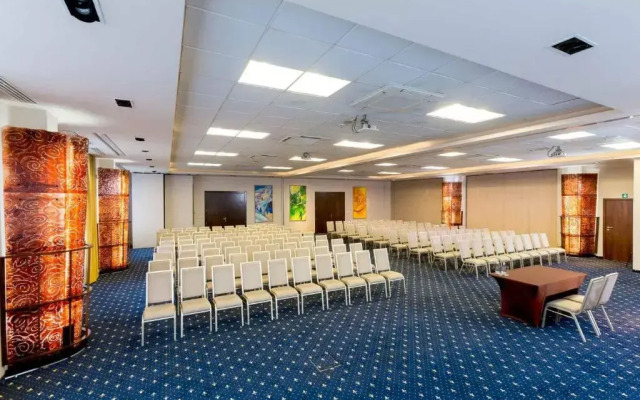 Hotel Tęczowy Młyn