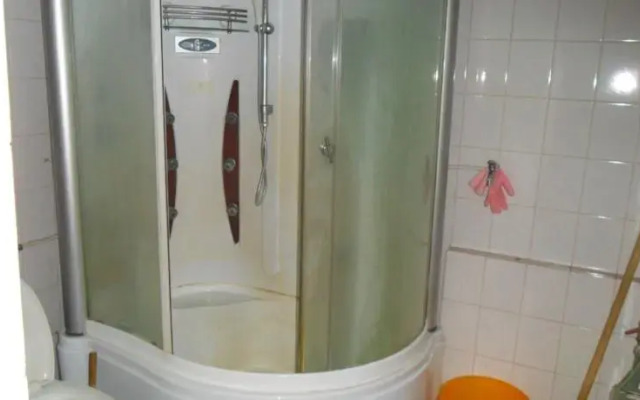 Jinri Friendship Apartment Hongjialou Road