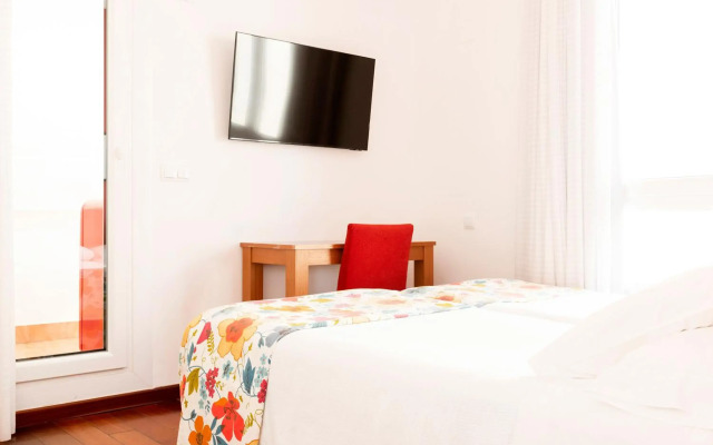 Apartamentos Turísticos Sabinas El Pilar