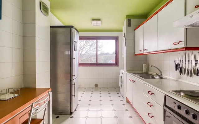 Cheerful Holiday Home in Santa Cruz near Sea Beach