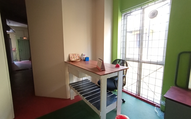 SPOT ON 90119 Bed's Guesthouse