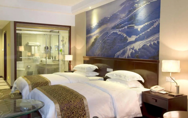 Longsheng Huamei International Hotel