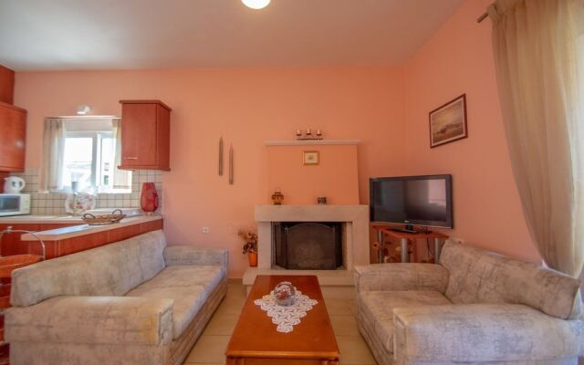 Yiota Porto Kavo Apartment