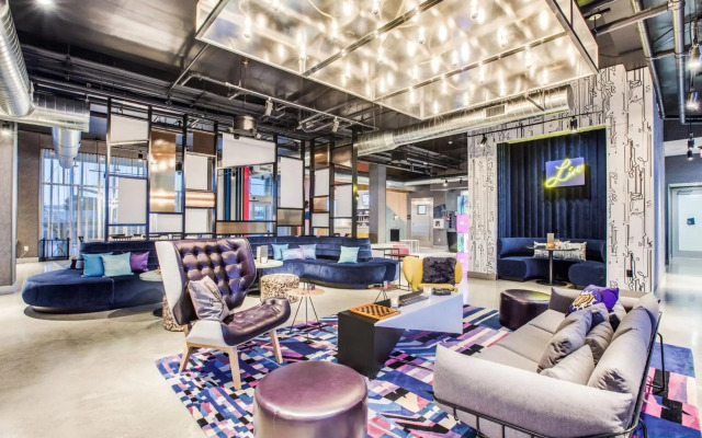 Aloft Dallas Arlington Entertainment District