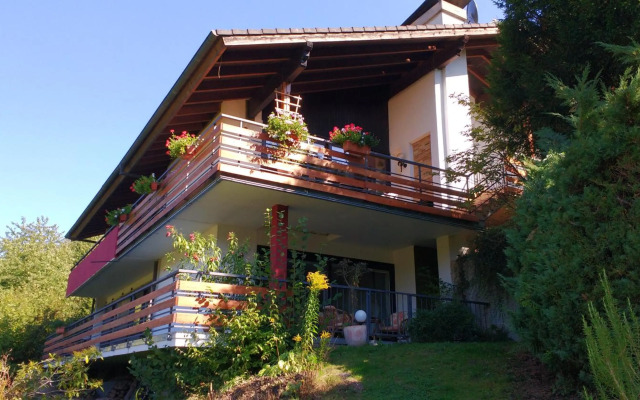 Ferienwohnung Rhododendron - Natur pur Kinderparadies