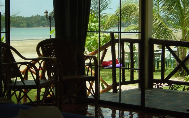 Noble House Beach Resort