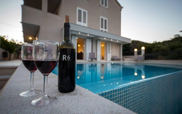 Beautiful 1-bed Apartment in Pobrezje-dubrovnik