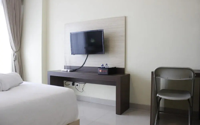 Scenic & Comfy Studio At Beverly Dago near ITB
