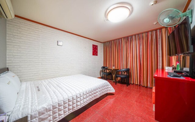 Busan Jaesong-dong Romance