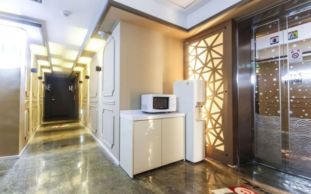 Gwangju Sinandong Hotel Geogijoa