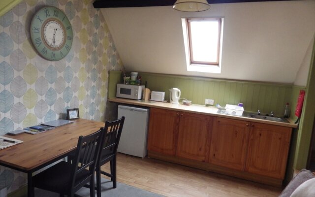 Ryvington B&B Plus
