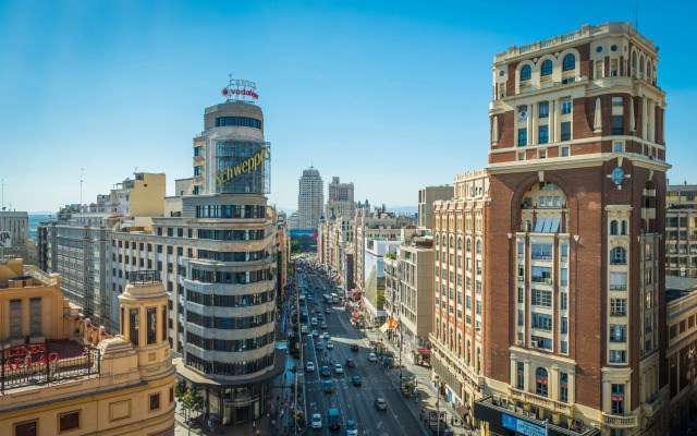 Catalonia Plaza España Hotel & Spa