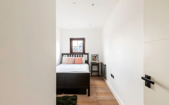 City View Spacious 2 Bedroom Penthouse