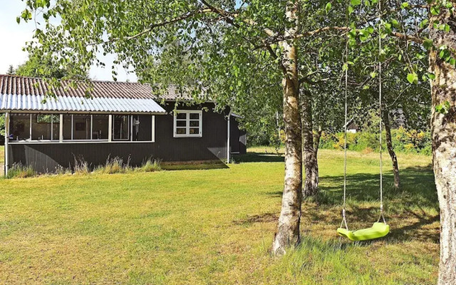 6 Person Holiday Home in Hojslev
