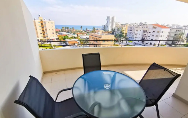 License to Chill Apartment