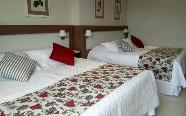 Lirio D'Agua Hotel