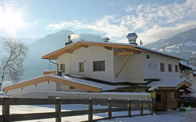 Peaceful Apartment in Hart im Zillertal With Garden