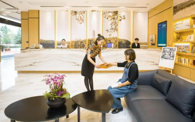 Atour Hotel Development Avenue Suqian