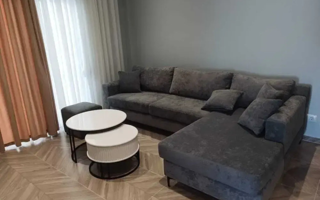 Regal Luxury Apartments