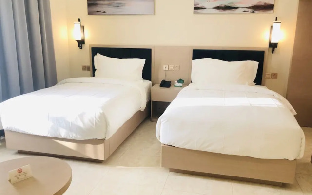 Seasons Hotel Barka