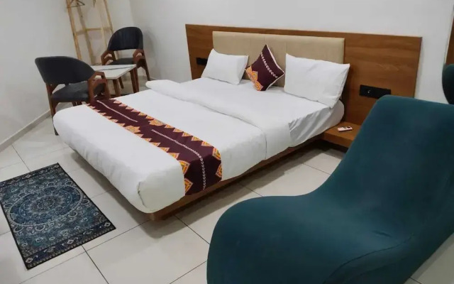 Hotel Royal Manor-Rajkot