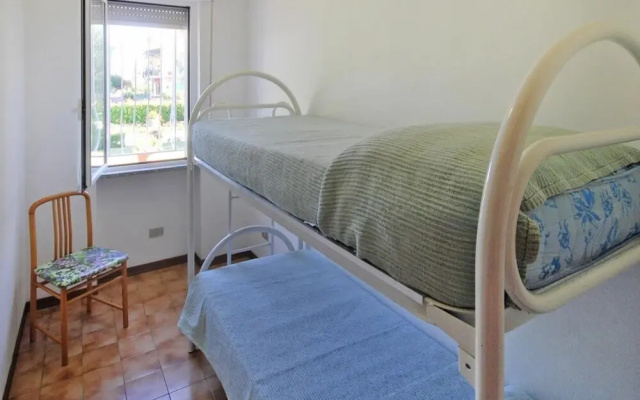 Holiday Flat With Balcony in Ceriale
