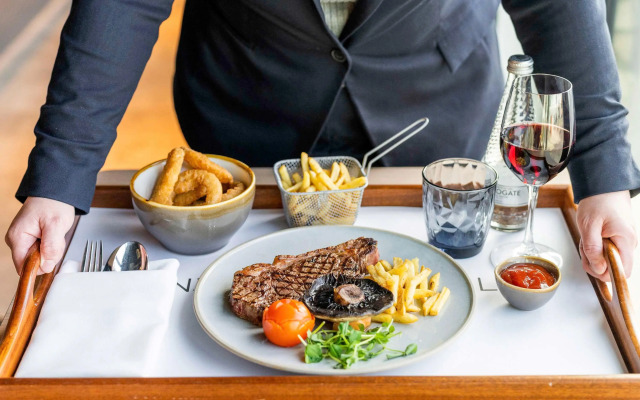 Mercure Newport Hotel