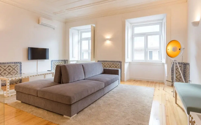 Chiado-apartment-holiday-rental-in-lisbon
