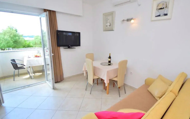 Apartment Rina Paros 34323