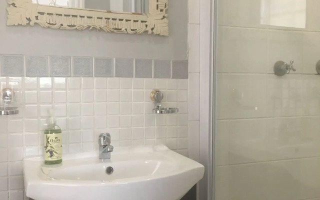 The Apartments Luxury Guest House