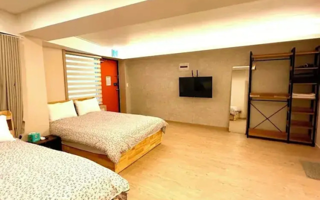 R Guesthouse Jongmyo