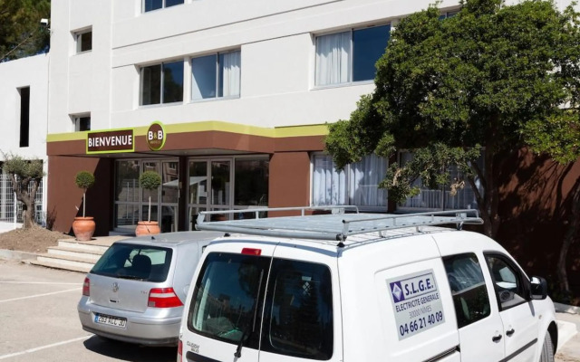 B&B HOTEL Nîmes Ville Active