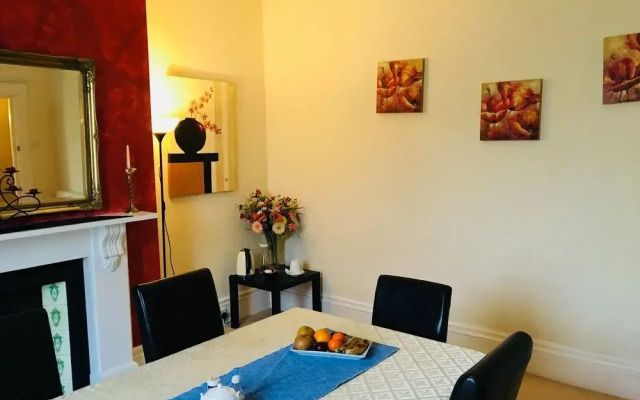 Bentons Guest House